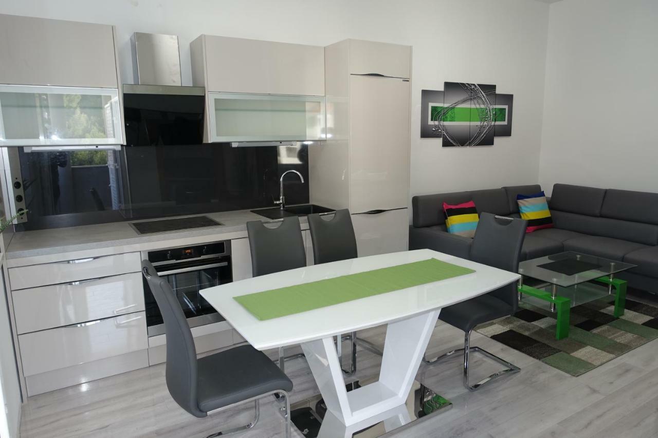 Apartments Silver Bol Zewnętrze zdjęcie