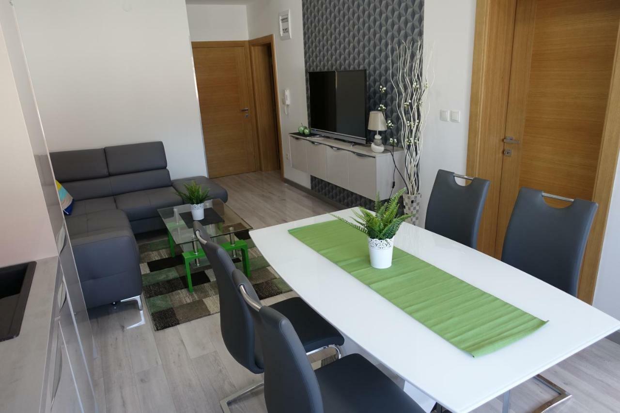 Apartments Silver Bol Zewnętrze zdjęcie
